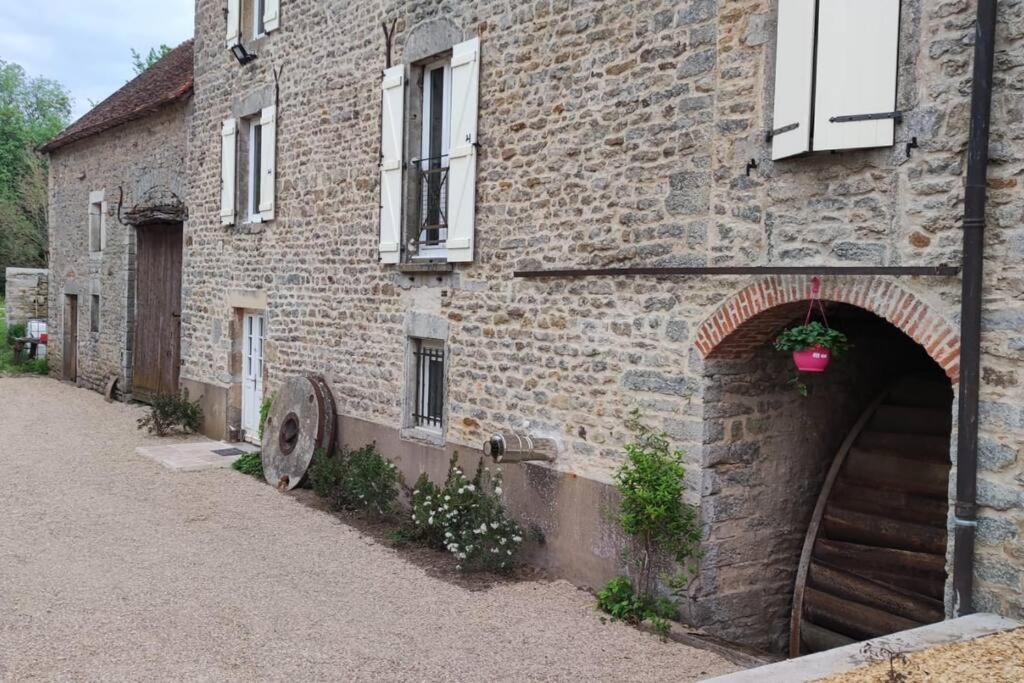 Gite Dans Ancien Moulin Sainte-Helene  Ngoại thất bức ảnh