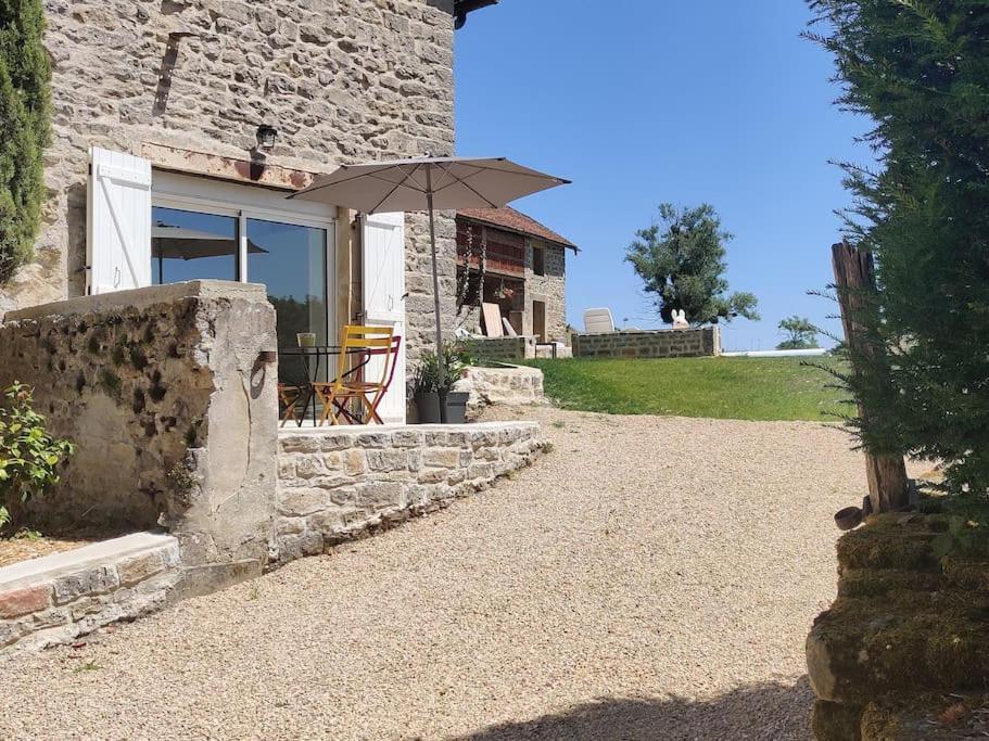 Gite Dans Ancien Moulin Sainte-Helene  Ngoại thất bức ảnh